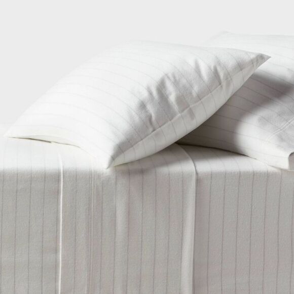 Threshold - Twin/Twin XL Ultra Soft Flannel Sheet Set Eco Mela White - Picture 1 of 3